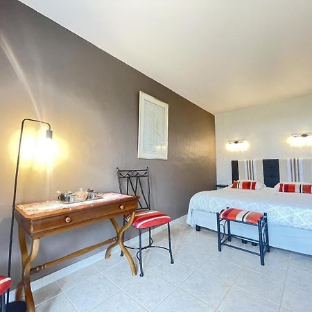 يورونْيِ Chambres D'Hotes Manttu المظهر الخارجي الصورة